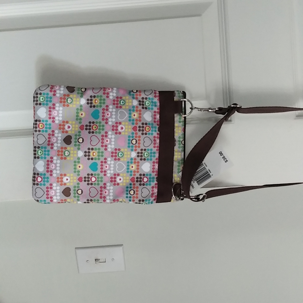 Cross body, Le Sportsac. Heart pattern.